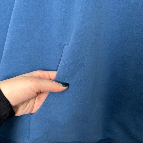 Lululemim Perfectly Oversized Hoodie Size 8 Soft Denim Blue - Picture 2 of 8